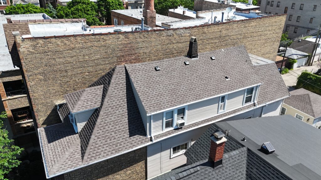 Roof Replacement in Chicago, Illinois | Expert Roofing Services Roof Replacement in Chicago Illinois